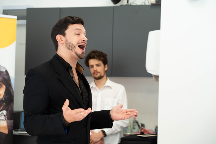 Hoffmann Richárd színművész produkciója