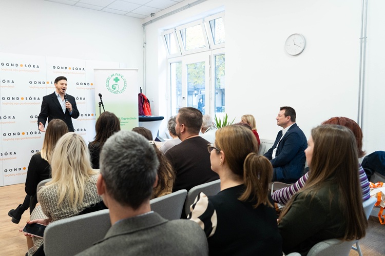 Hoffmann Richárd előadása